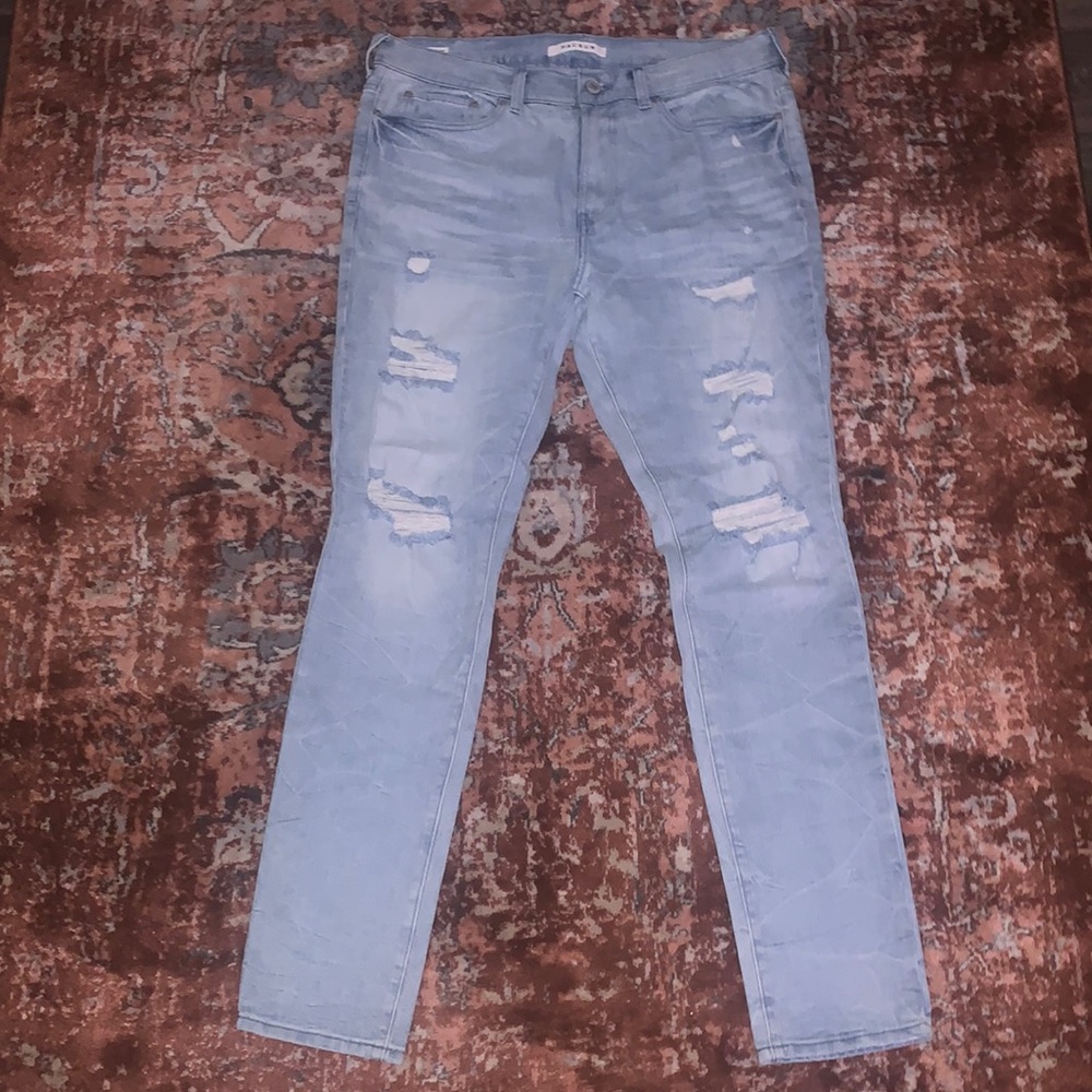 PAC Sun light denim ripped jeans in size 34x32